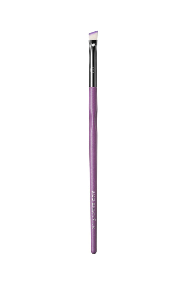 Game Beauty® - E10 - Angled Liner Brush