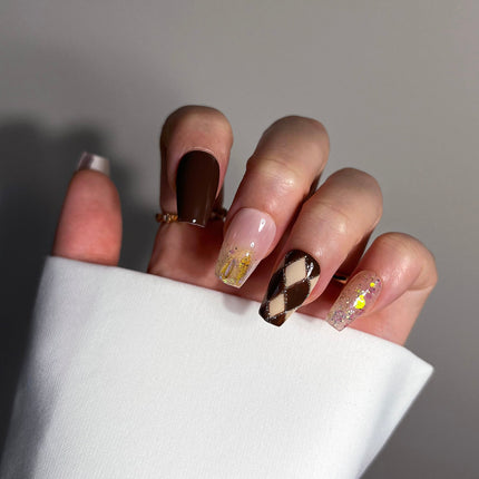 Bonmuz - Preppy Aesthetic | Pro Handmade Gel Nails
