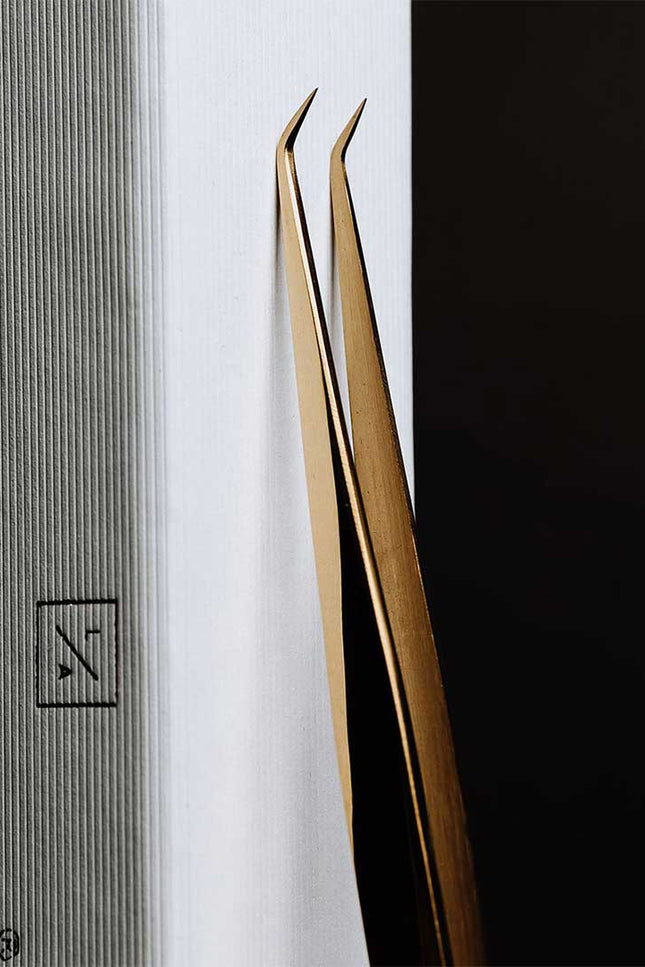 Lash Affair - Size Matters | Isolation + Measurement Lash Tweezers