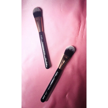Prolux Cosmetics - PxLook Foundation Brush