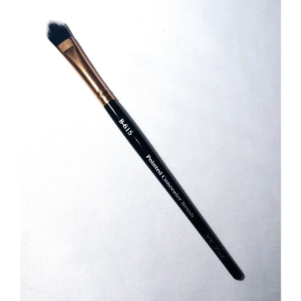 Prolux Cosmetics - Pointed Concealer Brush