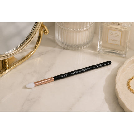 Prolux Cosmetics - Small Glitter Silicone Applicator