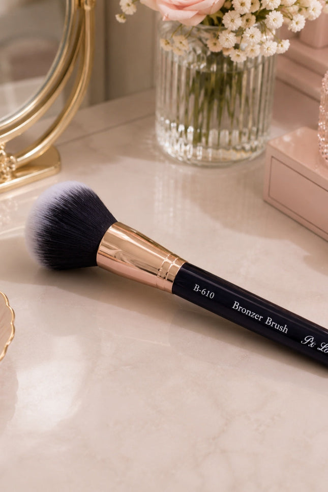 Prolux Cosmetics - PxLook Bronzer Brush