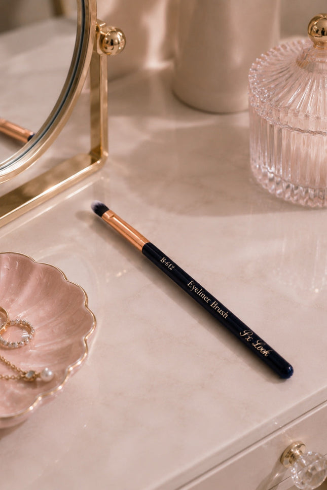 Prolux Cosmetics - PxLook Eyeliner Brush