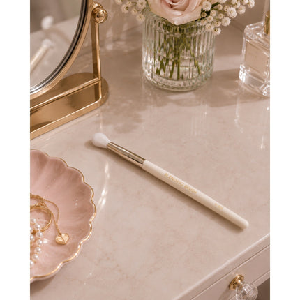 Prolux Cosmetics - Blending Brush