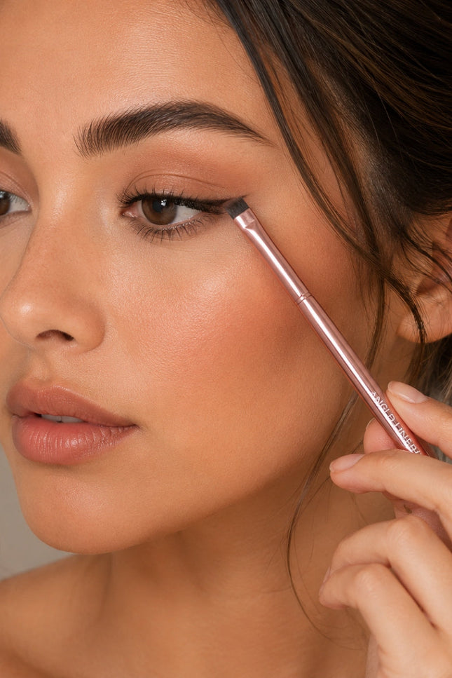 Prolux Cosmetics - Rose Gold Angled Liner Brush