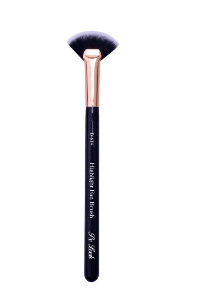Prolux Cosmetics - Highlight Fan Brush