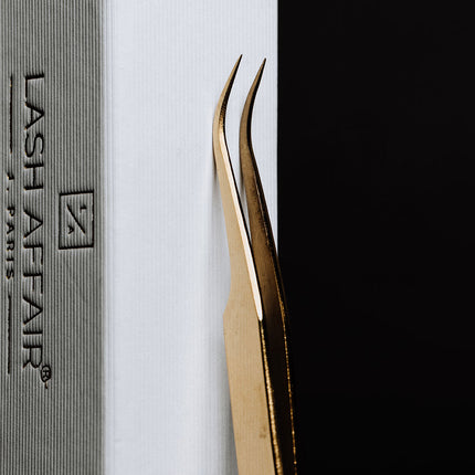 Lash Affair - Two of a Kind | Isolation + Classic Lash Tweezers