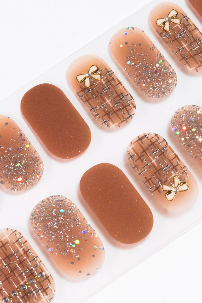 Candied Nails - Bows in Tan Gel Nails